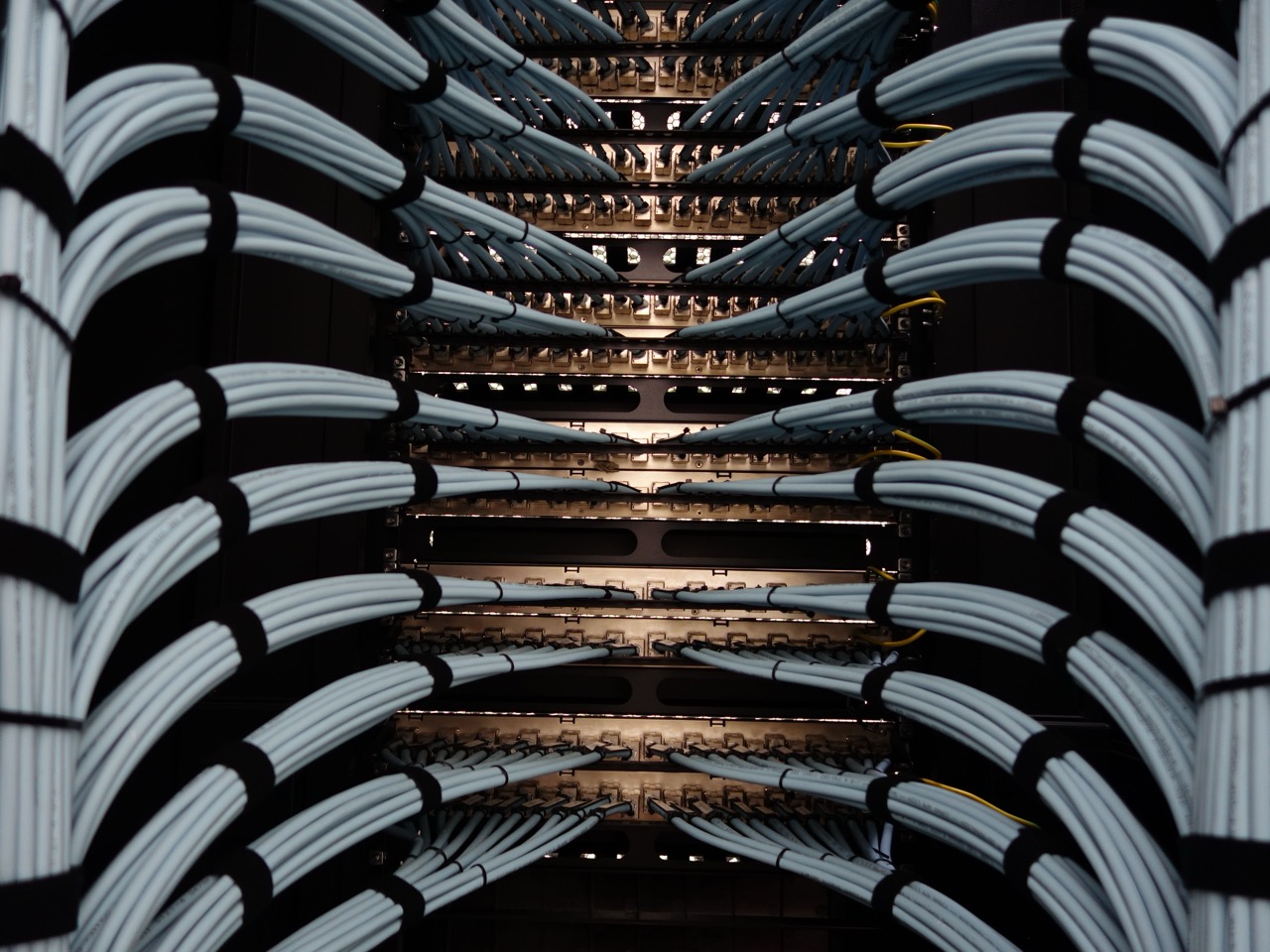 Structured cabling system installation